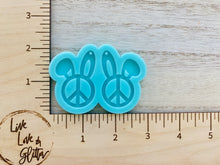 Cargar imagen en el visor de la galería, Bunny Peace Earrings (Handmade) Silicone mold

