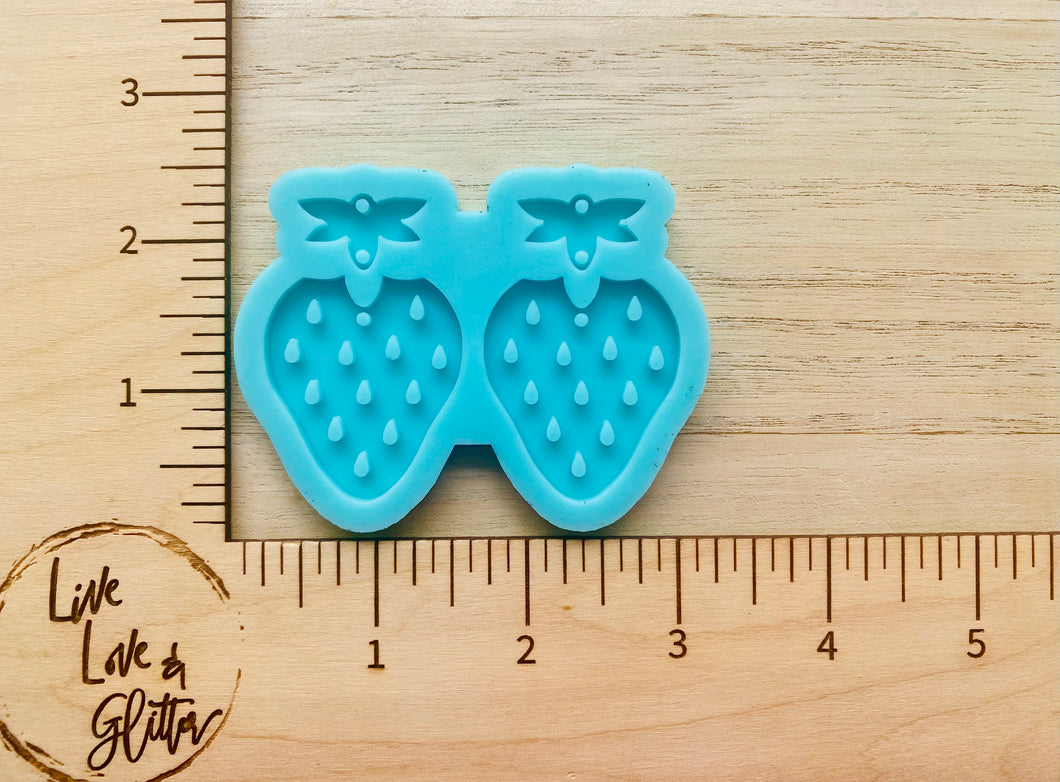 Strawberry 🍓 Earrings (Handmade) Silicone mold