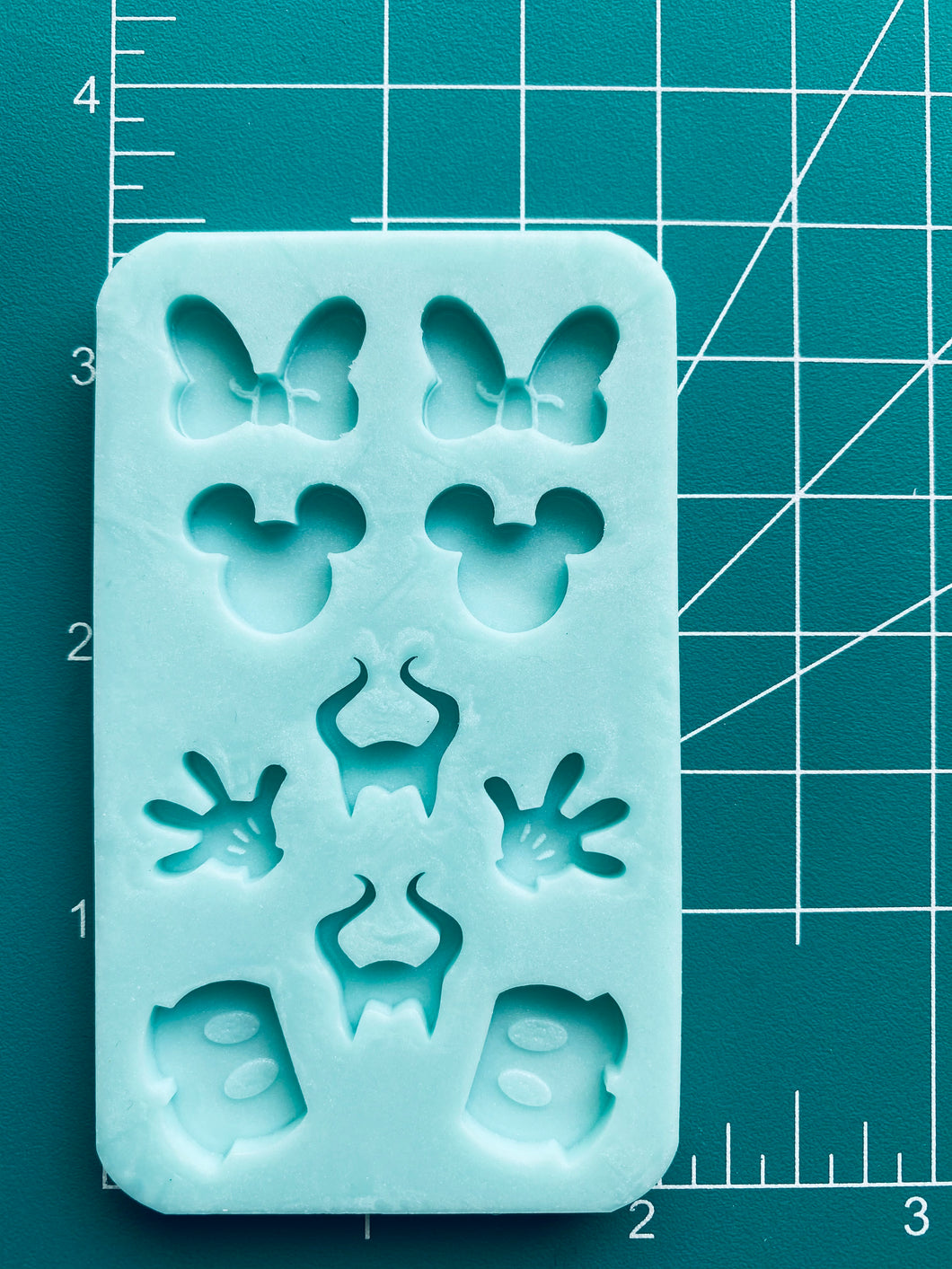 Mouse Earring Studs (Handmade) Silicone Mold