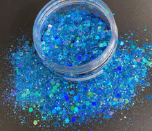 Load image into Gallery viewer, Cinderella Holographic Chunky Glitter Mix
