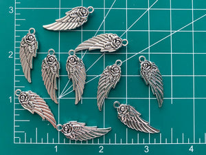10 Wing Charms