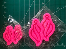 Load image into Gallery viewer, Earrings Silicone Mold
