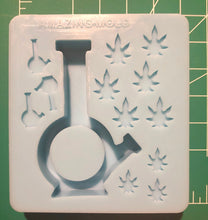 Load image into Gallery viewer, Bong Shape Shaker mold silicone Mold
