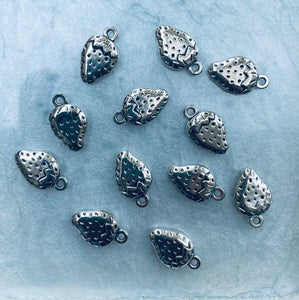 12 Pieces of Strawberry Shape Charms