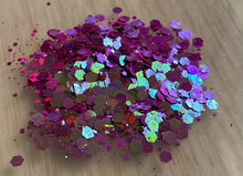 Load image into Gallery viewer, Fuchsia Ocean Mist Color Shift Chunky Glitter Mix
