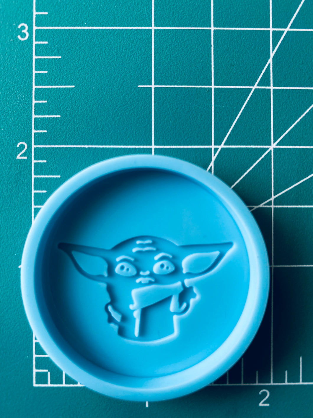 Yoda Silicone Mold for Badge Reel / Phone Grip