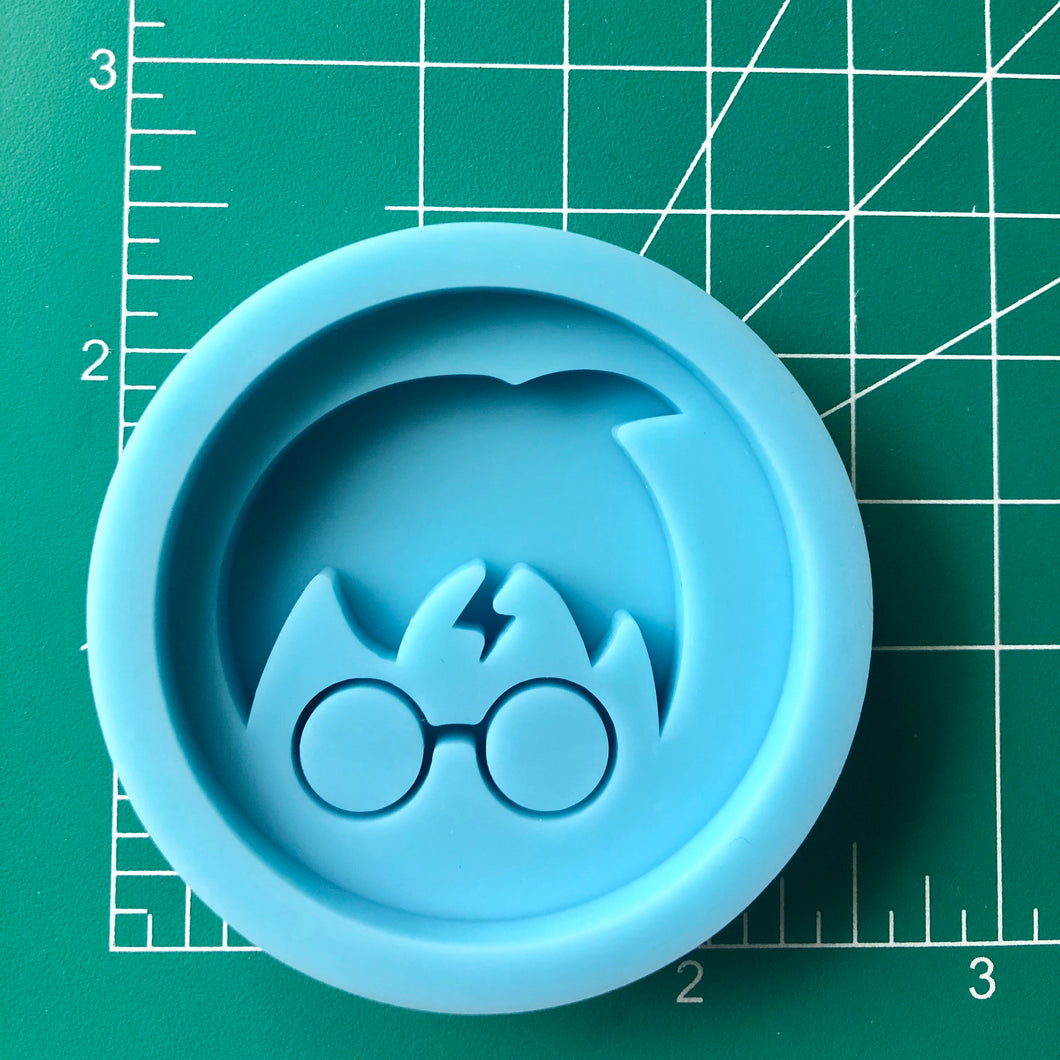 HP Wizard Silicone Mold for Badge Reel & Phone Grips