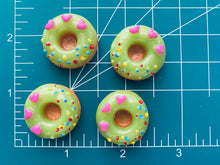 Cargar imagen en el visor de la galería, Donut Resin Embellishment
