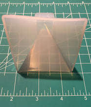 Load image into Gallery viewer, Pyramid Silicone Mold
