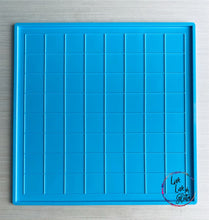 Cargar imagen en el visor de la galería, Chess / Checkers Board Silicone Mold
