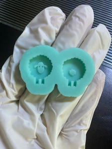 Sheep stud earrings (Handmade) Silicone Mold